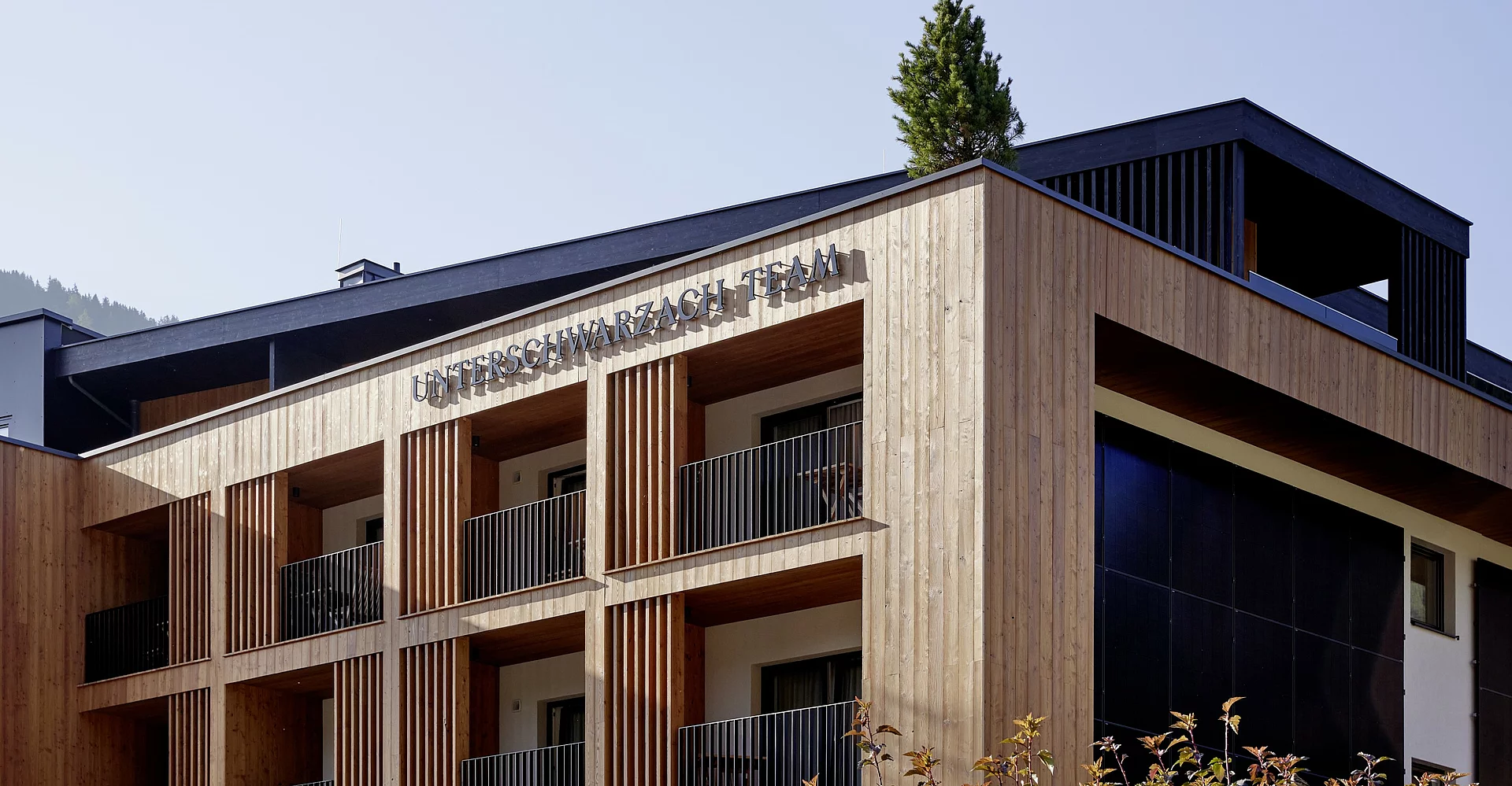Die Fotos dürfen ausschließlich für PR- und Marketingmaßnahmen des Hotels Unterschwarzachhof, Hinterglemm, Österreich verwendet werden. Jegliche Nutzung Dritter (durch Verkauf oder Weitergabe) ist mit dem Bildautor, Michael Huber | www.huber-fotografie.at, gesondert zu vereinbaren. Copyright aller Aufnahmen: Michael Huber 5730 Mittersill. Hallenbadstraße 4 www.huber-fotografie.at 0664 / 250 86 32