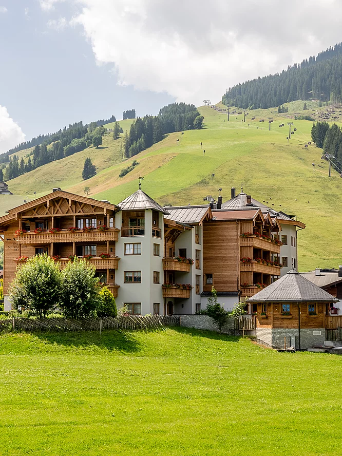 Das Foto darf ausschließlich für PR- und Marketingmaßnahmen der Unterschwarzach GmbH - Schwarzacherweg 40 - A-5754 Saalbach Hinterglemm räumlich und zeitlich unbegrenzt verwendet werden. Das Copyright verbleibt beim Bildautor Günter Standl (www.guenterstandl.de). Jegliche Nutzung Dritter ist mit dem Bildautor gesondert zu vereinbaren. Der Bildautor stellt das gelieferte Bildmaterial nicht von Rechten Dritter frei. Etwaige Ansprüche Dritter fallen in den Verantwortungsbereich des Bildnutzers.